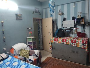 Room in 2 BHK Apartment at Behala – for Rent
