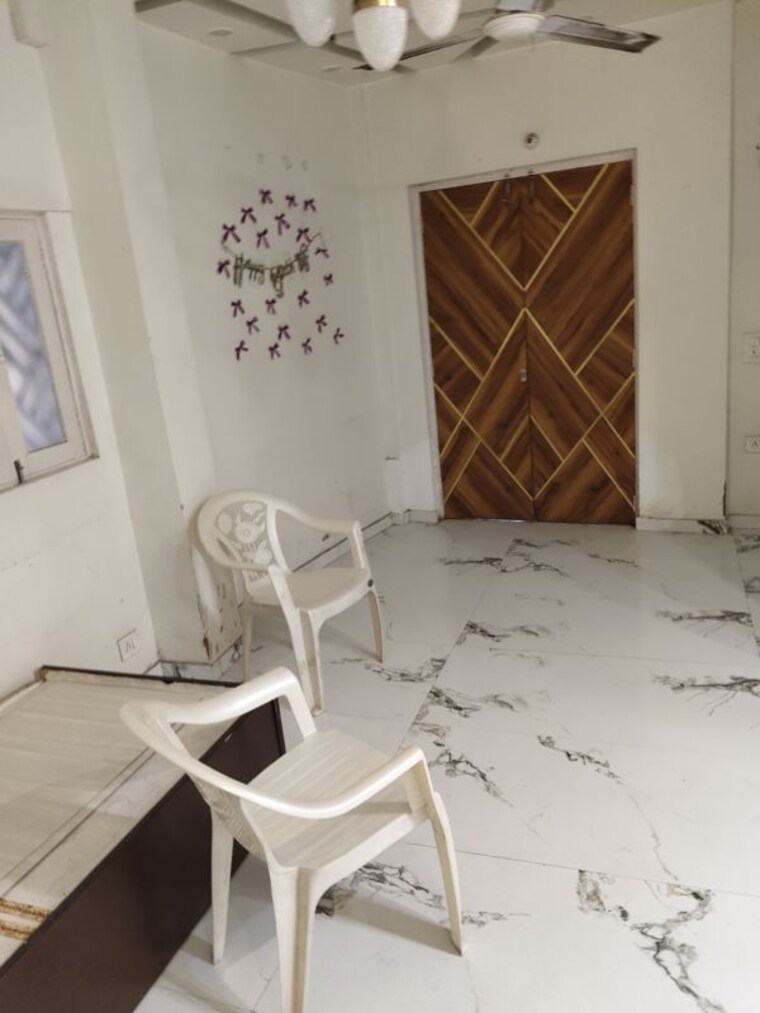 Bathroom, chirag dilli 1 Bedroom 65 Sq.Yd. Builder Floor In Chirag Dilli Delhi 10317309
