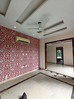 2 BHK + Study Room Independent House For Rent in Sector 2