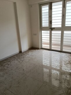 2 BHK Apartment For Sale in Pristine Prolife 1