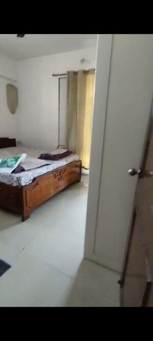 Bedroom in 2 BHK Apartment at Shiv Triveni Galleria CHS, Sanpada – for Rent