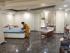 Parking in 3 BHK Apartment at Clover Classic, Koregaon Park – for Rent