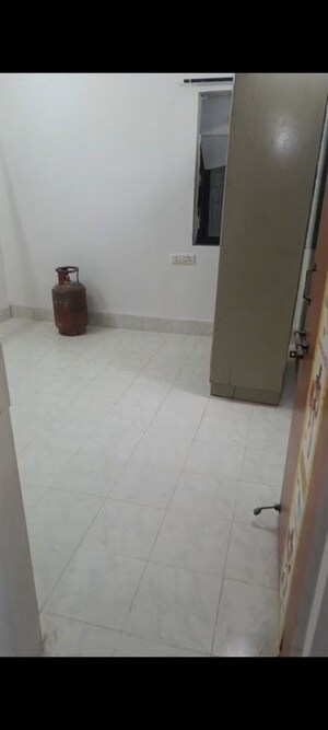 Furnished Amenities in 2 BHK Apartment at Manak Complex, Vashi Sector 29 – for Rent