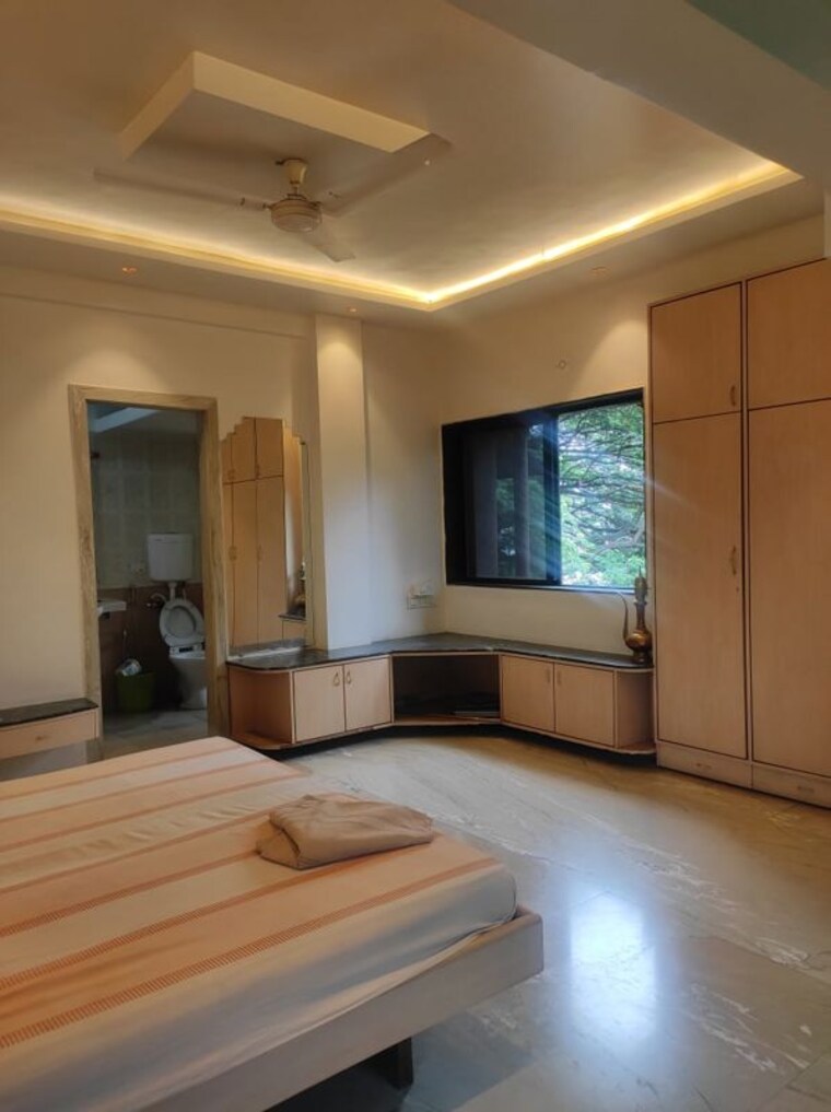 Living Room, gera-gardens 3 Bedroom 1800 Sq.Ft. Apartment In Koregaon Park Pune 10317364