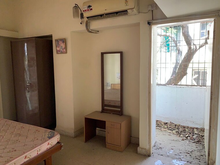 Living Room, shri-shanti-apartments 2.5 Bedroom 1100 Sq.Ft. Apartment In Aundh Pune 10317394