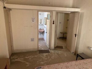 Building Lobby in 2.5 BHK Apartment at Shri Shanti Apartments, Aundh – for Sale