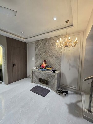 Furnished Amenities in 3 BHK Apartment at Tukaram Nagar – for Rent