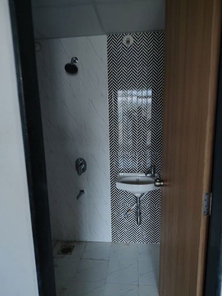 Bathroom, austin-arena 3 Bedroom 1050 Sq.Ft. Apartment In Tathawade Pune 10317437