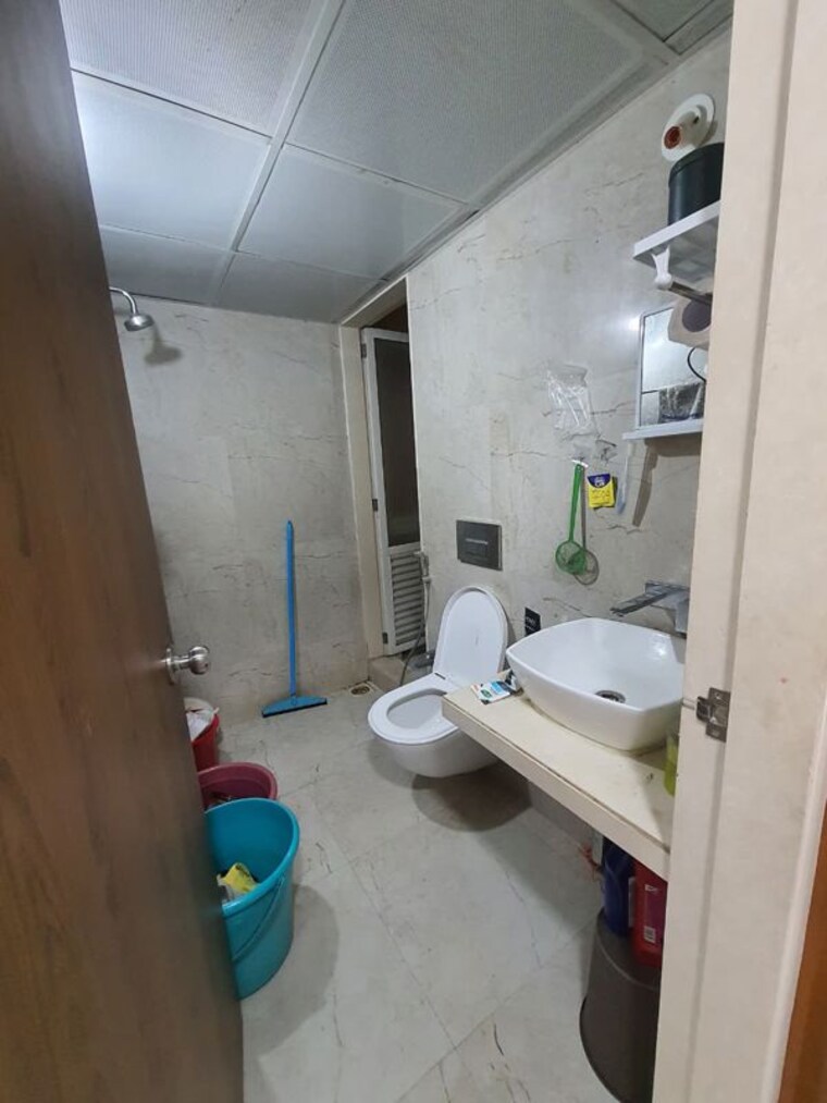 Bathroom, dosti-west-county 2 Bedroom 700 Sq.Ft. Apartment In Balkum Pada Thane 10317442