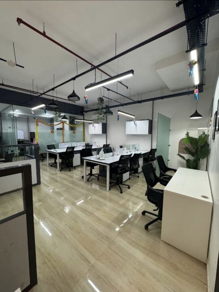 Team Area, gajra-g-square-business-park Commercial Office Space 1230 Sq.Ft. In Vashi Sector 30a Navi Mumbai 10317461