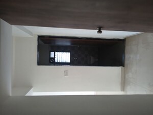 Furnished Amenities in 2 BHK Apartment at Kurla East – for Rent