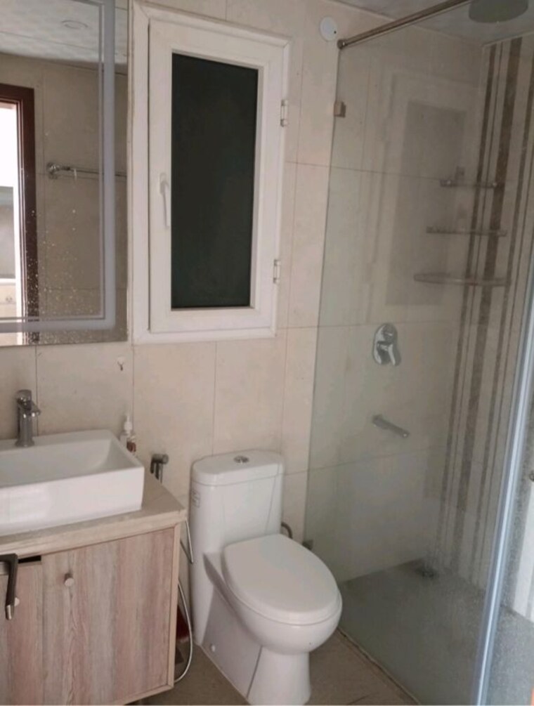 Bathroom, central-park-flower-valley 2 Bedroom 615 Sq.Ft. Apartment In Sohna Sector 33 Gurgaon 10317467