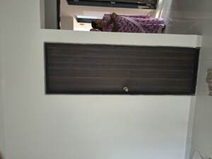 Room in 2 BHK Apartment at Kurla East – for Rent