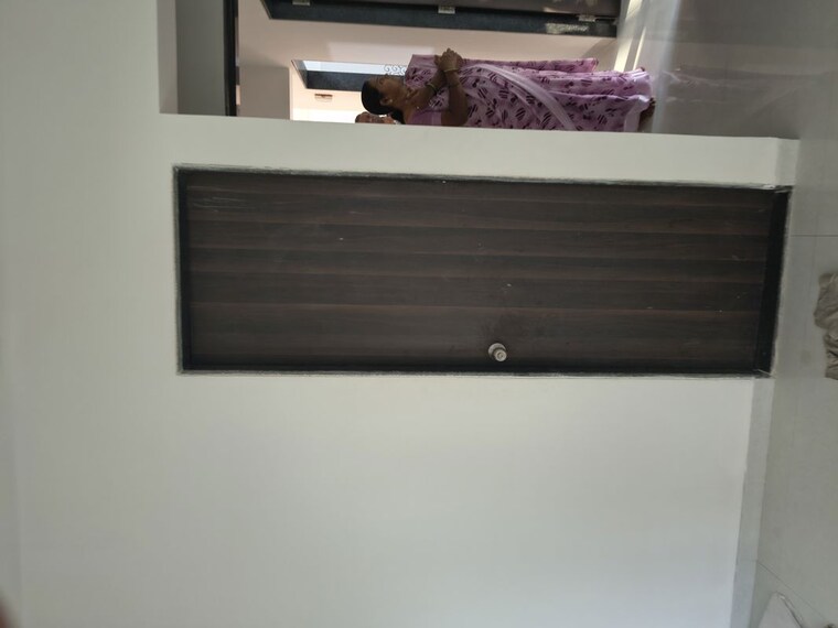 Room, kurla east 2 Bedroom 650 Sq.Ft. Apartment In Kurla East Mumbai 10317495
