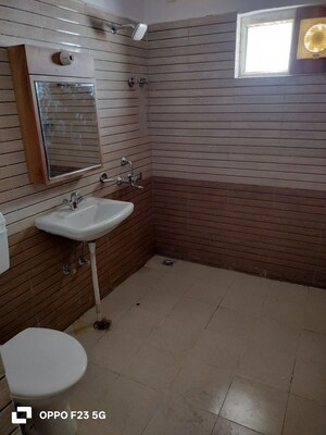 Bathroom in 3 BHK Apartment at Gomti Nagar – for Rent