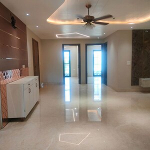 Living Room in 5 BHK Builder Floor at BPTP District Phase 2, Sector 84 – for Sale