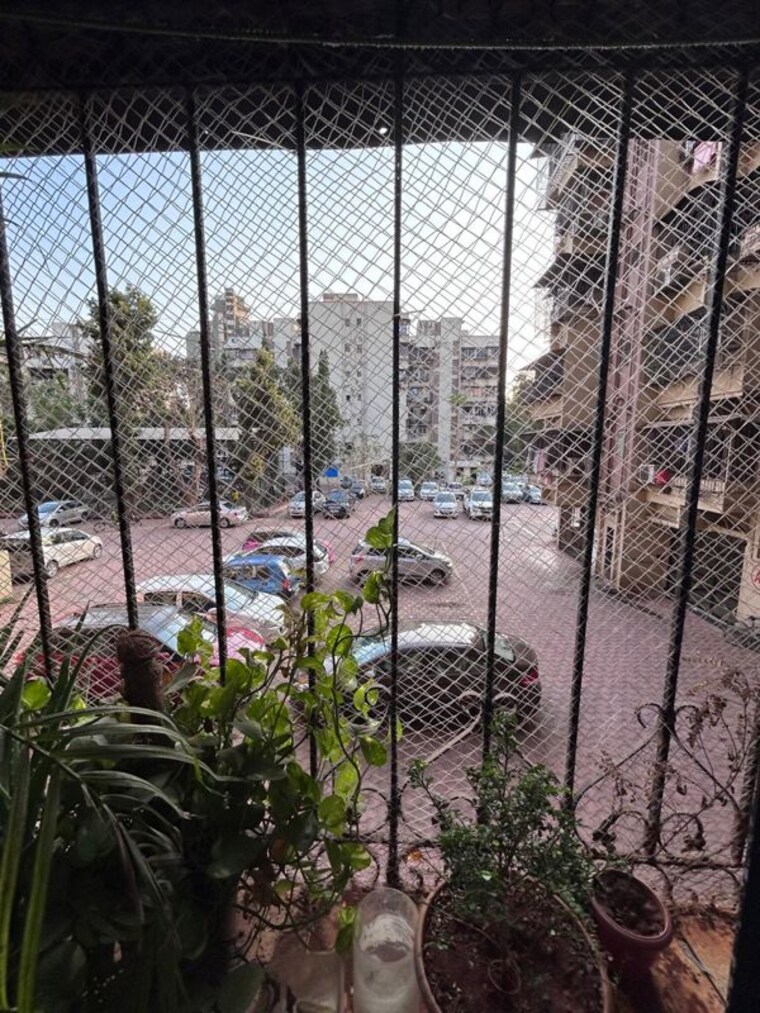 Balcony, mangal-orchid-chs 1.5 Bedroom 550 Sq.Ft. Apartment In Andheri West Mumbai 10317510