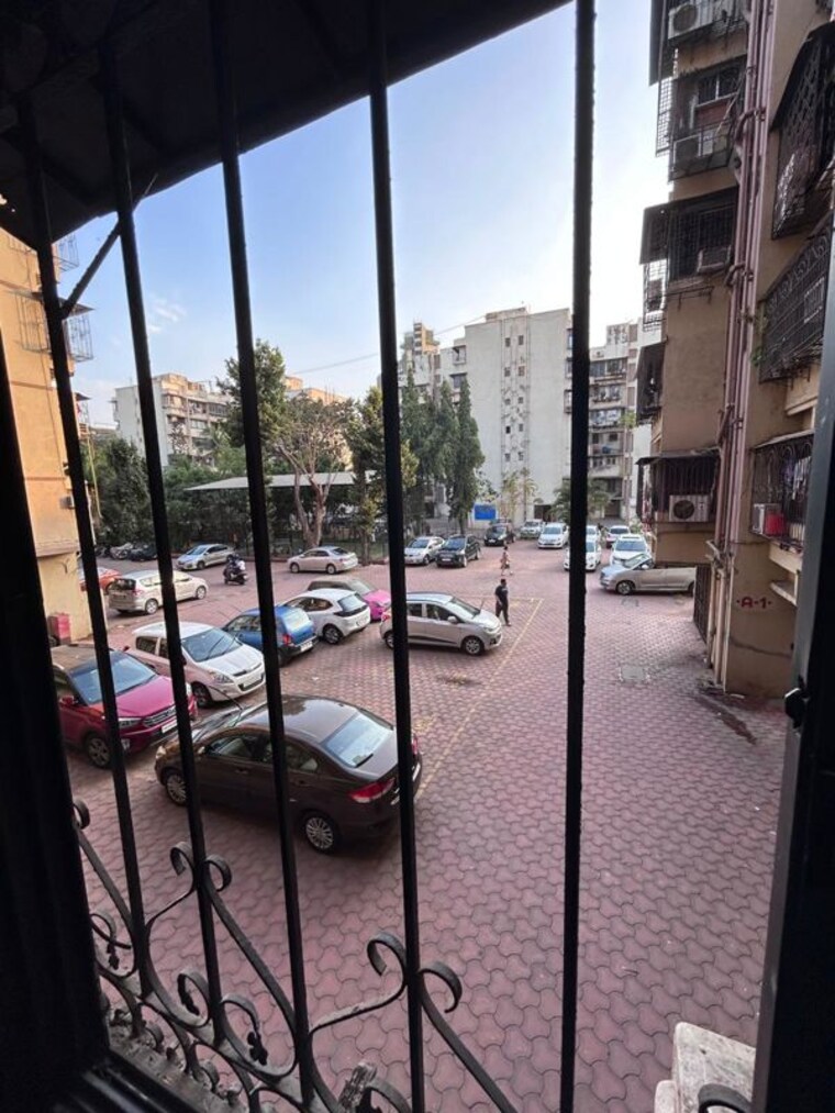 Balcony, mangal-orchid-chs 1.5 Bedroom 550 Sq.Ft. Apartment In Andheri West Mumbai 10317510