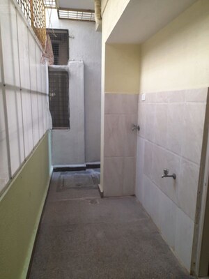 Bathroom in 1 BHK Builder Floor at Hsr Layout Sector 2 – for Rent