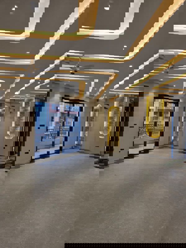 4 BHK + Pooja Room,Study Room,Extra Room,Basement,Store Room 180 Sq.Yd. Builder Floor in BPTP District Phase 2