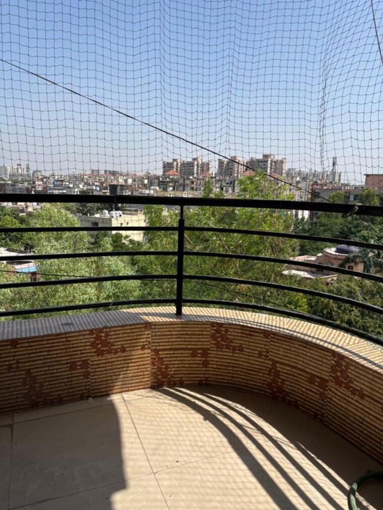 Balcony, lohgarh 3 Bedroom 1370 Sq.Ft. Apartment In Lohgarh Zirakpur 10317604