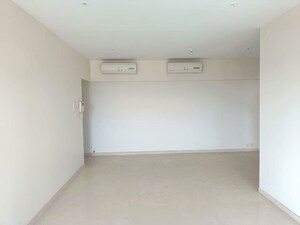 Room in 2 BHK Apartment at Godrej Platinum Mumbai, Vikhroli East – for Sale