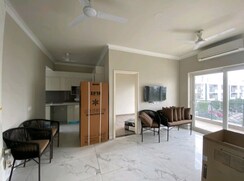 3 BHK Builder Floor For Rent in Central Park Flower Valley