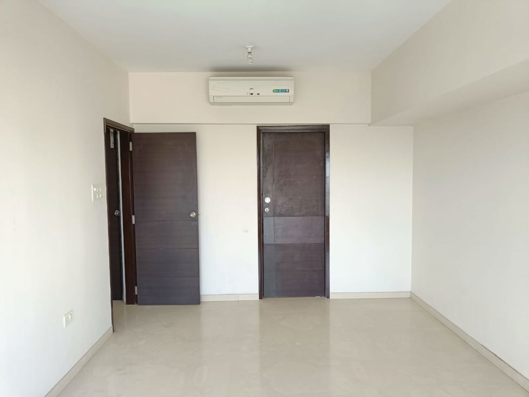 2 BHK + Extra Room Apartment For Sale in Godrej Platinum Mumbai