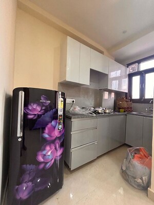 Kitchen in 1 BHK Builder Floor at Maidan Garhi – for Rent
