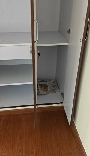 Furnished Amenities in 3 BHK Apartment at Amrapali Centurian Park, Tech Zone 4 Greater Noida – for Rent