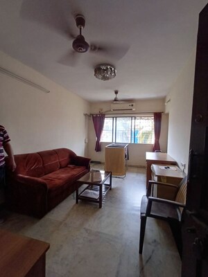 Living Room in 1 BHK Apartment at Kolbad – for Rent