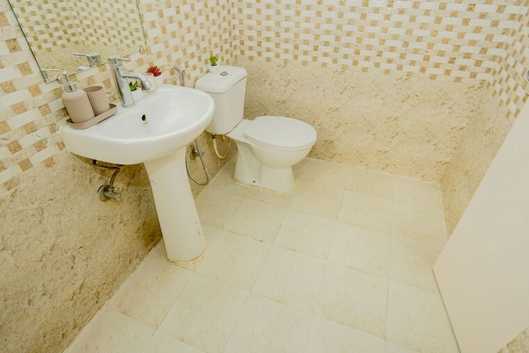 Bathroom, migsun-twiinz 3 Bedroom 1250 Sq.Ft. Apartment In Eta Ii Greater Noida Greater Noida 10317675
