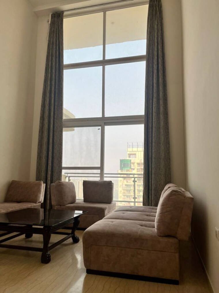 Living Room, mahagun-mezzaria 3.5 Bedroom 2500 Sq.Ft. Apartment In Sector 78 Noida 10317692