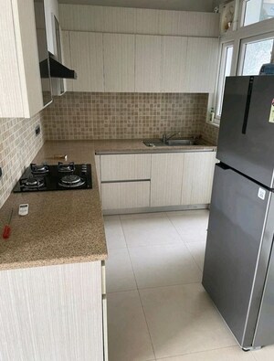 Kitchen in 2 BHK Builder Floor at Central Park Flower Valley, Sector 33 – for Rent