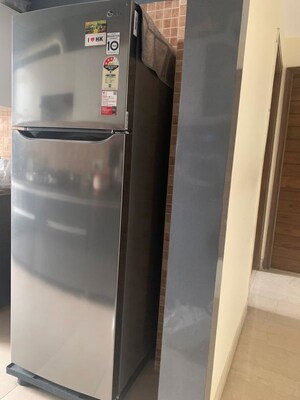 Furnished Amenities in 3 BHK Apartment at SS Cendana, Sector 83 – for Sale