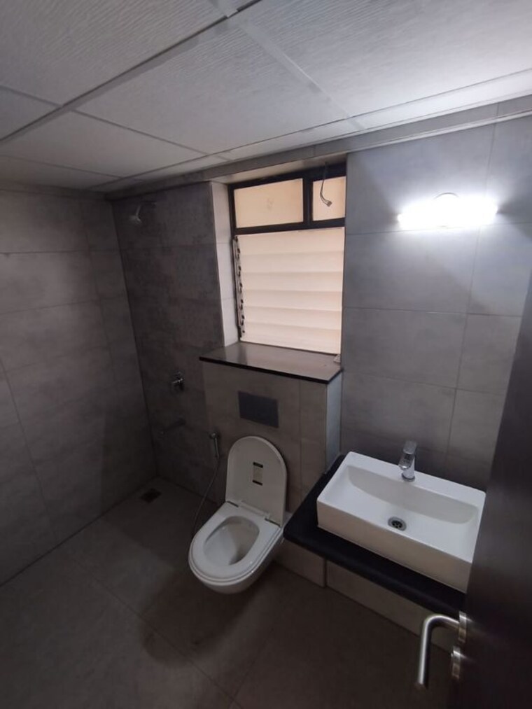 Bathroom, mahindra-alcove 2 Bedroom 740 Sq.Ft. Apartment In Chandivali Mumbai 10317810
