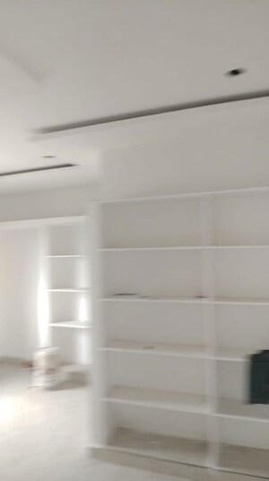 Room in 3 BHK Apartment at Crystal Residency Tolichowki, Tolichowki – for Sale