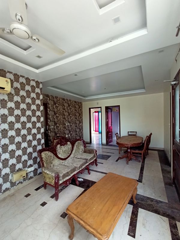 2 BHK + Study Room Independent House For Rent in Sector 4