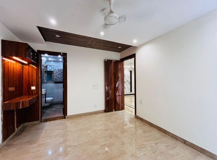 Room, chittaranjan park 4 Bedroom 1400 Sq.Ft. Builder Floor In Chittaranjan Park Delhi 10317848