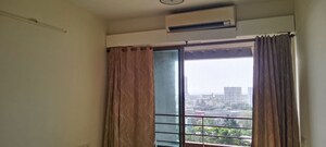 Room in 2 BHK Apartment at Siddhivinayak Horizon, Prabhadevi – for Sale