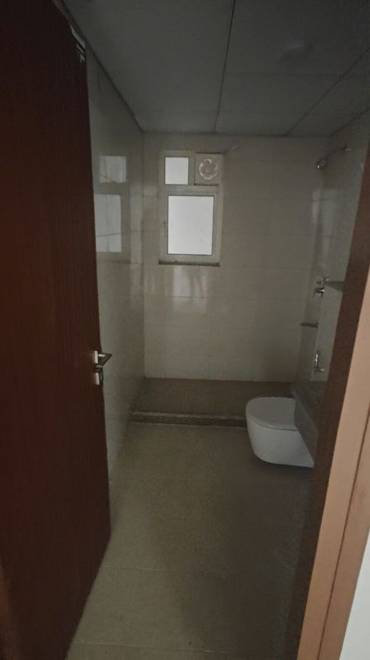 Bathroom, godrej-air-sector-85 4 Bedroom 2100 Sq.Ft. Apartment In Sector 85 Gurgaon 10317818