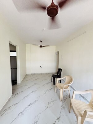 2 BHK Apartment For Rent in Mulund West