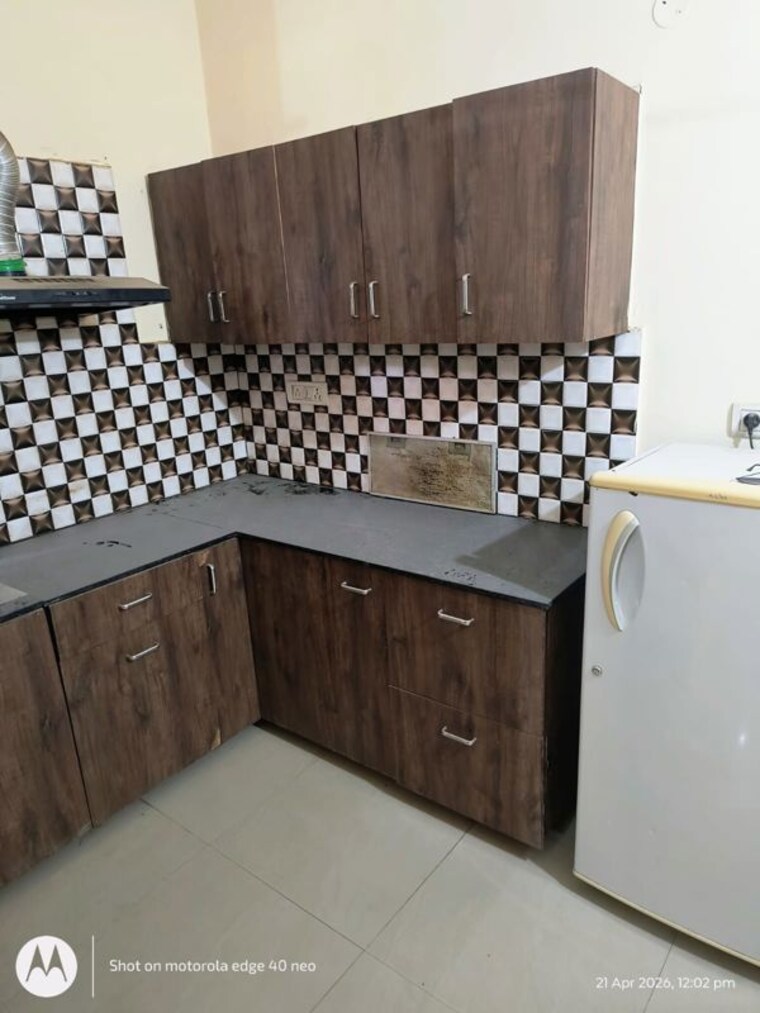 Bedroom, kharar mohali road 1 Bedroom 366 Sq.Ft. Apartment In Kharar Mohali Road Kharar 10317869