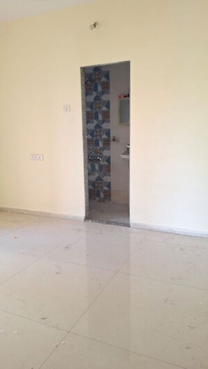 Room in 2 BHK Apartment at Ulwe – for Rent