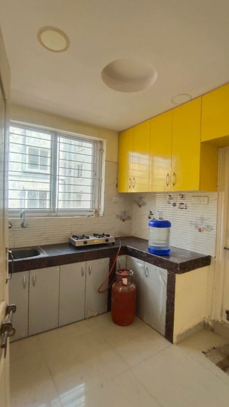 Kitchen, begumpet Studio 350 Sq.Ft. Apartment In Begumpet Hyderabad 10317874