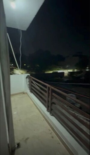 Balcony in 1 BHK Independent House at Arjan Garh – for Rent