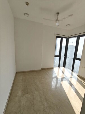 3 BHK Apartment For Rent in Lodha Parkside, Worli