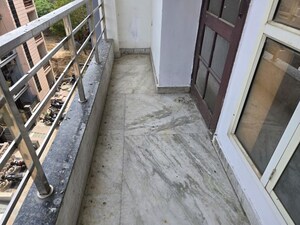 Balcony in 1 BHK Builder Floor at Kohli One Malibu Town, Sector 47 – for Rent