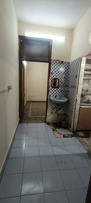 Lobby in 1 BHK Builder Floor at Rohini Sector 8 – for Rent