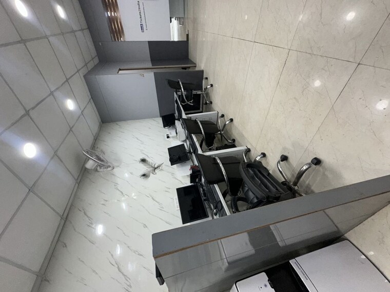 Team Area, motia-citi-royal-business-park Commercial Office Space 680 Sq.Ft. In Ambala Highway Zirakpur 10317946